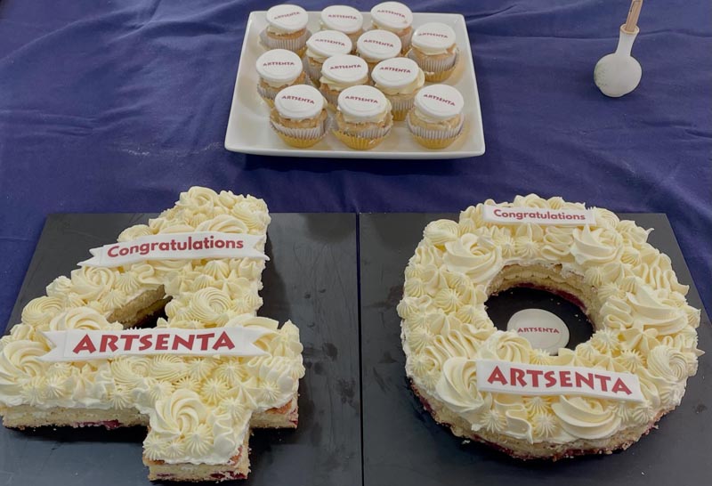 Two cakes in the shapes of 40 and some muffins, celebrating 40 years of Artsenta